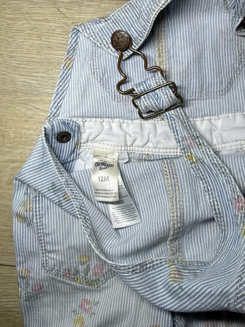 Y2K 2000s Toddlers Oshkosh B’Gosh Floral All Over Print Striped Overalls Romper